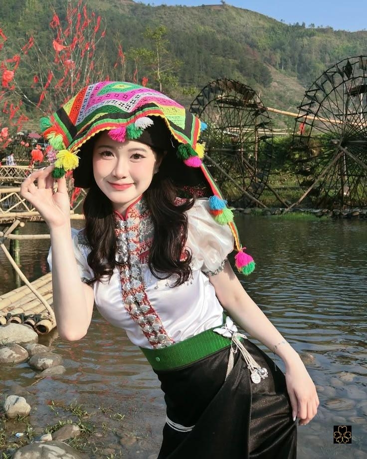 Gái Đẹp Mặc Đồ Tắm Bí Ẩn Quyến Rũ Và Phong Cách Riêng Biệt